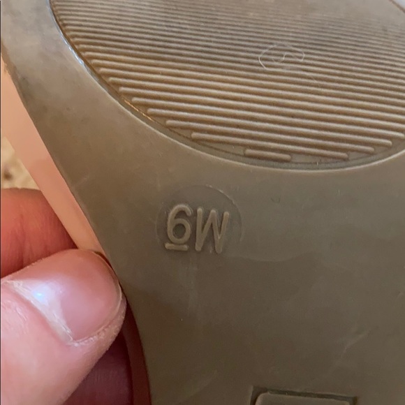 Size 6 Brash Heels - Picture 2 of 3